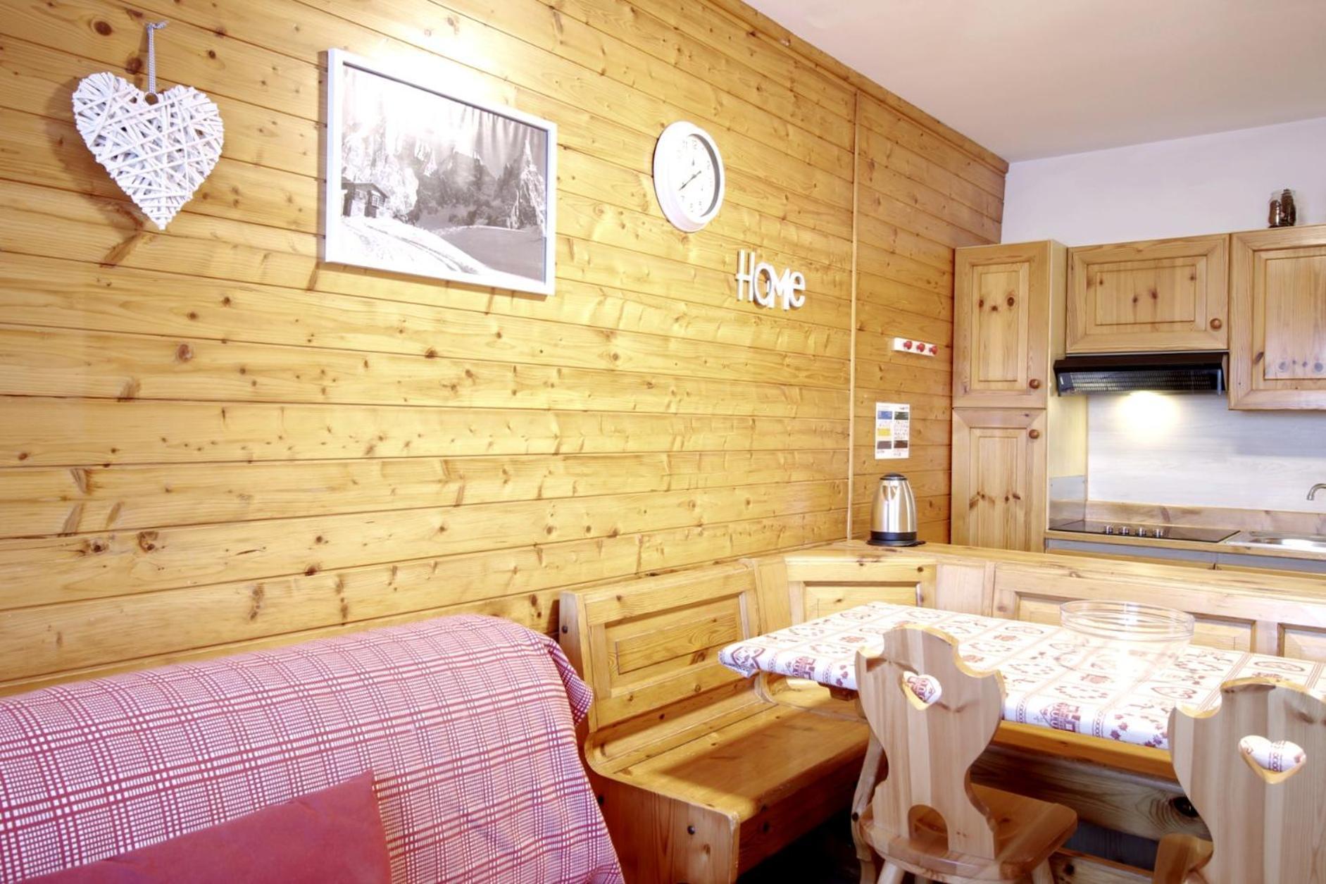 La Tana - Agenzia Dolomiti Affitti Apartman Cavalese Kültér fotó