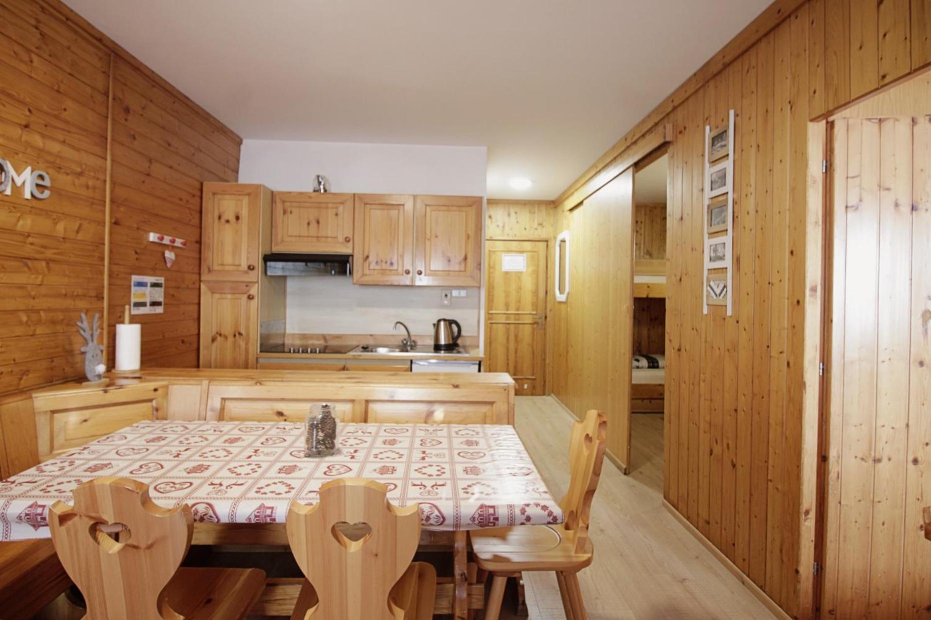 La Tana - Agenzia Dolomiti Affitti Apartman Cavalese Kültér fotó