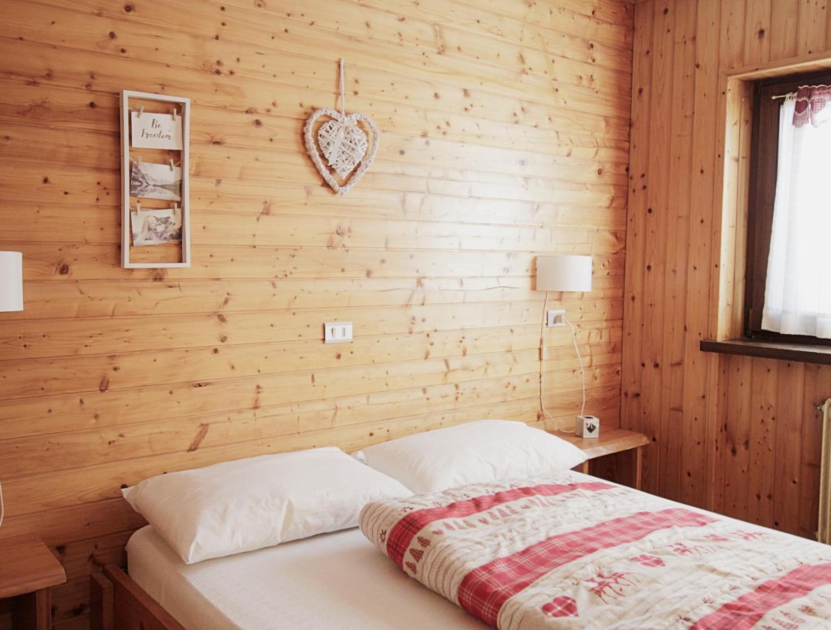 La Tana - Agenzia Dolomiti Affitti Apartman Cavalese Kültér fotó